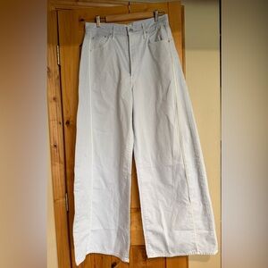 The Piped-Dream Sneak Wide Leg Jeans 
NEW NO TAGS